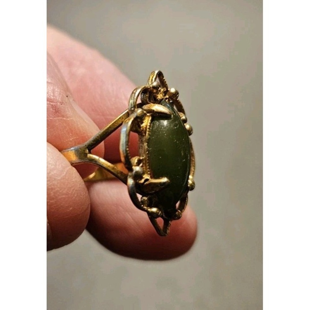 Vintage 18K Gold Plated Sorrento Jade Navette Cut Ring (624) - Picture 2 of 4